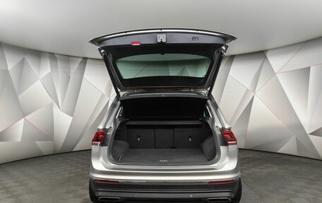 Volkswagen Tiguan II, 2017 год, 2 163 000 рублей, 21 фотография
