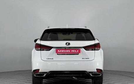 Lexus RX IV рестайлинг, 2021 год, 5 600 000 рублей, 6 фотография