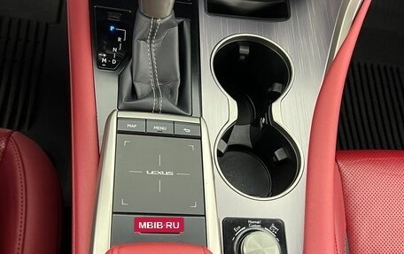 Lexus RX IV рестайлинг, 2021 год, 5 600 000 рублей, 18 фотография