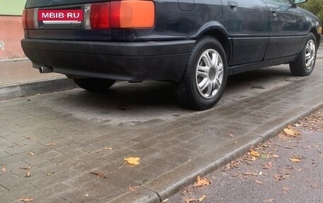 Audi 80, 1987 год, 240 000 рублей, 3 фотография