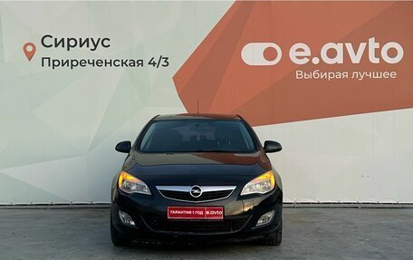 Opel Astra J, 2011 год, 750 000 рублей, 2 фотография