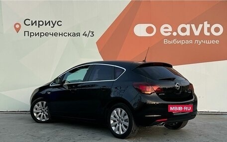 Opel Astra J, 2011 год, 750 000 рублей, 4 фотография