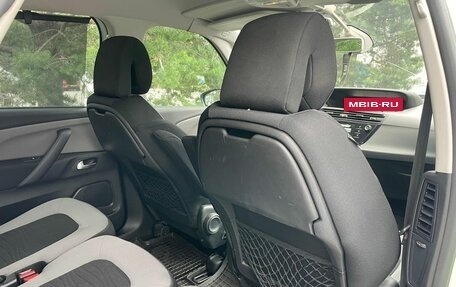 Citroen C4 Picasso II рестайлинг, 2015 год, 780 000 рублей, 24 фотография