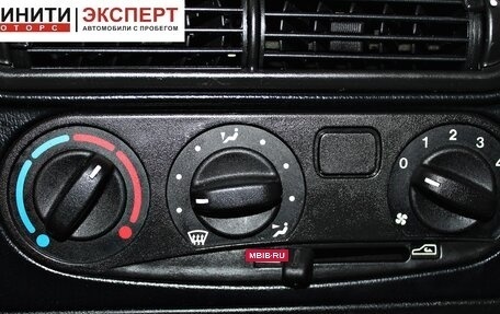 Chevrolet Niva I рестайлинг, 2016 год, 829 900 рублей, 12 фотография