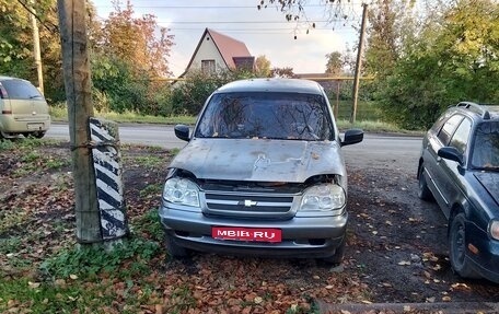 Chevrolet Niva I рестайлинг, 2006 год, 249 000 рублей, 1 фотография