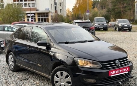 Volkswagen Polo VI (EU Market), 2017 год, 499 000 рублей, 2 фотография