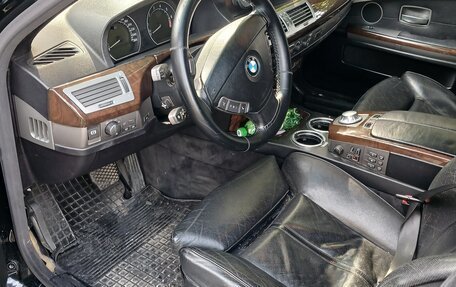 BMW 7 серия, 2004 год, 690 000 рублей, 6 фотография