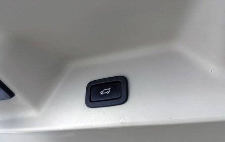 Land Rover Range Rover IV рестайлинг, 2014 год, 3 199 000 рублей, 34 фотография