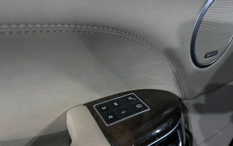 Land Rover Range Rover IV рестайлинг, 2014 год, 3 199 000 рублей, 32 фотография