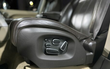 Land Rover Range Rover IV рестайлинг, 2014 год, 3 199 000 рублей, 31 фотография