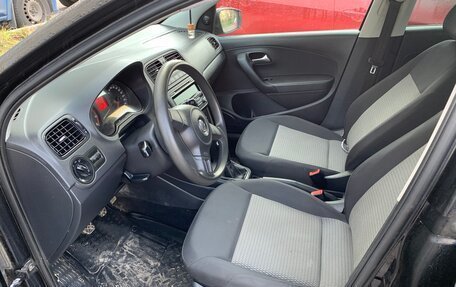 Volkswagen Polo VI (EU Market), 2011 год, 395 000 рублей, 6 фотография