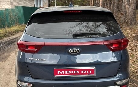 KIA Sportage IV рестайлинг, 2020 год, 2 500 000 рублей, 3 фотография