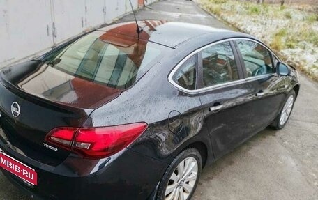 Opel Astra J, 2013 год, 650 000 рублей, 5 фотография