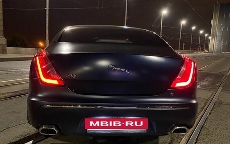 Jaguar XJ IV (X351), 2010 год, 2 200 000 рублей, 8 фотография