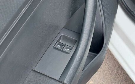 Skoda Rapid I, 2018 год, 827 000 рублей, 14 фотография