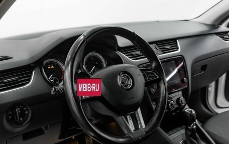 Skoda Octavia, 2019 год, 1 595 000 рублей, 9 фотография