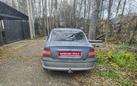 Opel Vectra B рестайлинг, 1998 год, 75 000 рублей, 4 фотография