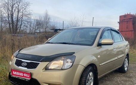 KIA Rio II, 2010 год, 520 000 рублей, 1 фотография