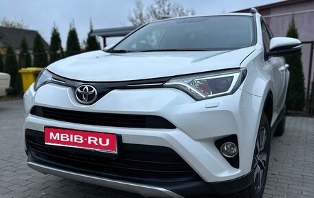 Toyota RAV4, 2016 год, 1 790 000 рублей, 1 фотография