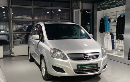 Opel Zafira B, 2012 год, 850 000 рублей, 2 фотография