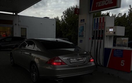 Mercedes-Benz CLS, 2005 год, 2 500 000 рублей, 3 фотография