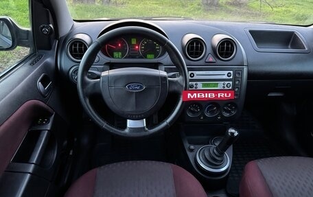 Ford Fiesta, 2005 год, 320 000 рублей, 14 фотография