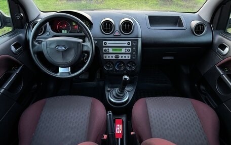 Ford Fiesta, 2005 год, 320 000 рублей, 15 фотография