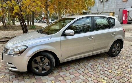 KIA cee'd I рестайлинг, 2011 год, 835 000 рублей, 5 фотография
