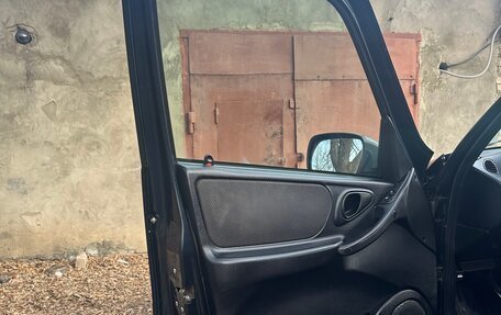 Chevrolet Niva I рестайлинг, 2012 год, 399 999 рублей, 27 фотография