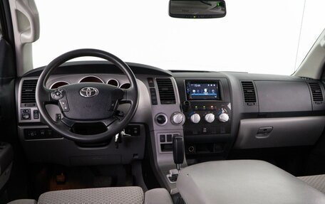 Toyota Tundra II, 2010 год, 3 068 097 рублей, 6 фотография