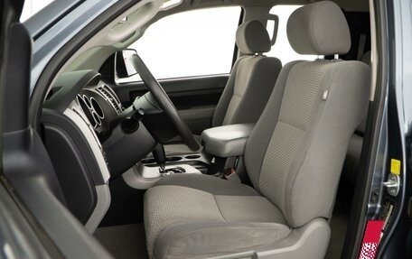 Toyota Tundra II, 2010 год, 3 068 097 рублей, 10 фотография