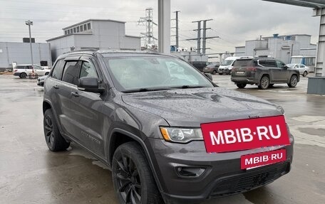 Jeep Grand Cherokee, 2018 год, 2 600 000 рублей, 3 фотография