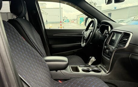 Jeep Grand Cherokee, 2018 год, 2 600 000 рублей, 12 фотография