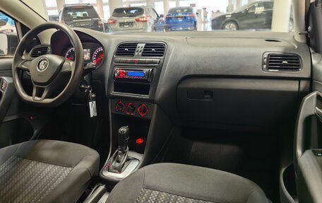 Volkswagen Polo VI (EU Market), 2016 год, 1 049 000 рублей, 13 фотография