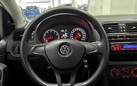 Volkswagen Polo VI (EU Market), 2016 год, 1 049 000 рублей, 11 фотография