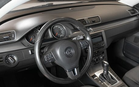 Volkswagen Passat B7, 2012 год, 1 053 000 рублей, 3 фотография