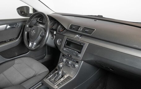 Volkswagen Passat B7, 2012 год, 1 053 000 рублей, 4 фотография