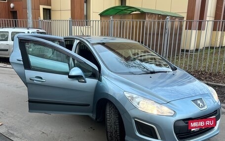 Peugeot 308 II, 2011 год, 549 999 рублей, 9 фотография