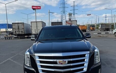 Cadillac Escalade IV, 2015 год, 3 900 000 рублей, 1 фотография