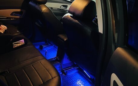 Chevrolet Cruze II, 2011 год, 570 000 рублей, 5 фотография