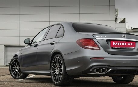 Mercedes-Benz E-Класс AMG, 2020 год, 6 800 000 рублей, 9 фотография