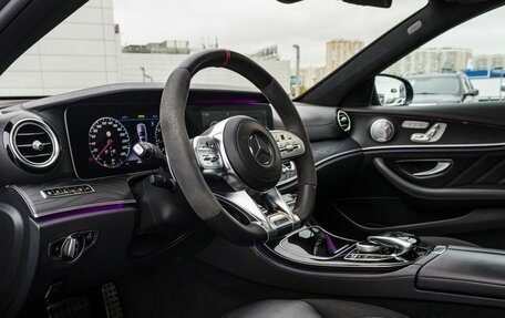 Mercedes-Benz E-Класс AMG, 2020 год, 6 800 000 рублей, 15 фотография