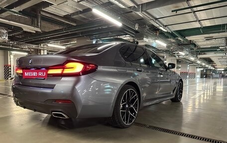 BMW 5 серия, 2020 год, 6 900 000 рублей, 6 фотография