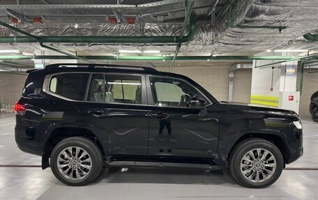 Toyota Land Cruiser, 2025 год, 15 100 000 рублей, 3 фотография