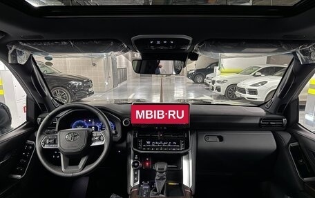 Toyota Land Cruiser, 2025 год, 15 100 000 рублей, 12 фотография