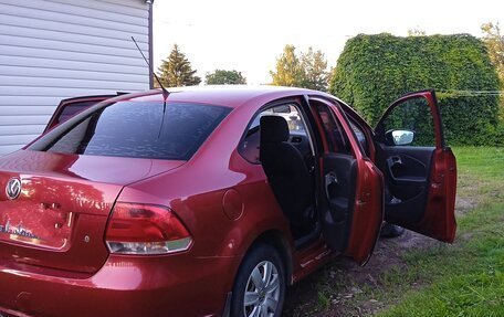 Volkswagen Polo VI (EU Market), 2011 год, 430 000 рублей, 5 фотография