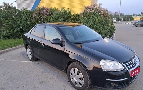 Volkswagen Jetta VI, 2009 год, 590 000 рублей, 1 фотография