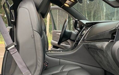 Cadillac Escalade IV, 2015 год, 4 800 000 рублей, 25 фотография