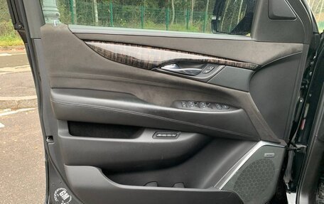 Cadillac Escalade IV, 2015 год, 4 800 000 рублей, 28 фотография