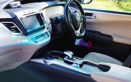 Honda Jade I, 2015 год, 1 600 000 рублей, 2 фотография